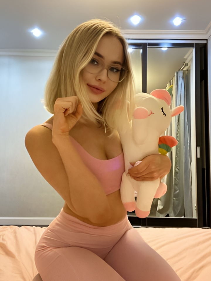 Диана привлекальеная девушка из Серпухова цена от 1500 руб