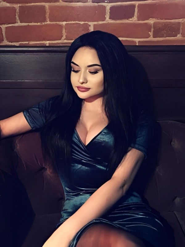 Лилия привлекательная девушка из Серпухова цена от 10000 руб