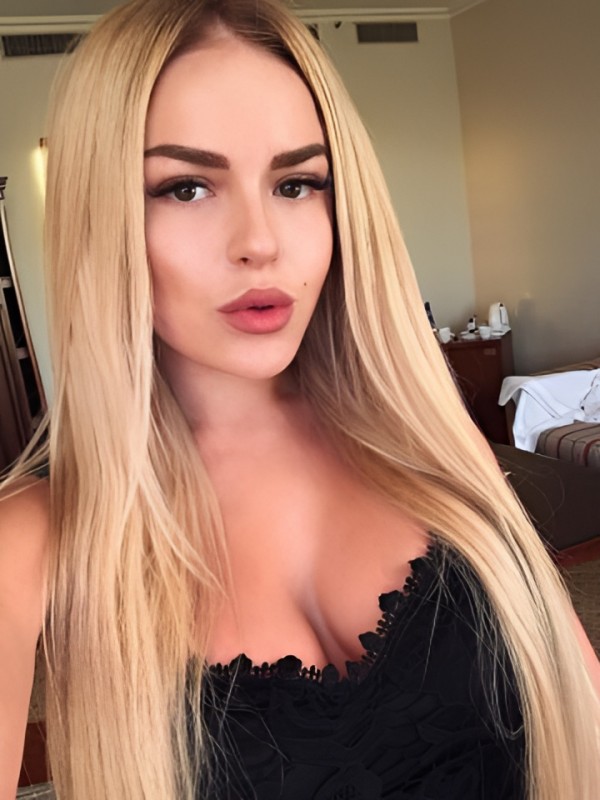 Светлана привлекательная девушка из Серпухова цена от 5000 руб