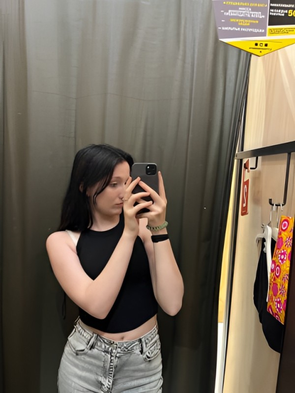 Жасмин привлекательная девушка из Серпухова цена от 1500 руб