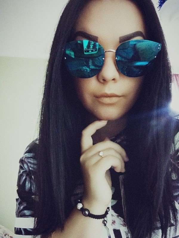 Зарина привлекательная девушка из Серпухова цена от 3500 руб