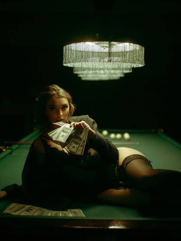 Мария привлекательная девушка из Серпухова цена от 7000 руб